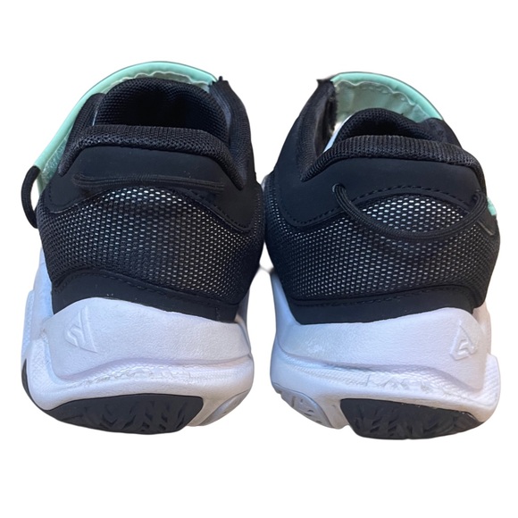 Nike Giannis Immortality 2 Youth Basketball Shoes – Size 2 Little Boys - Picture 9 of 11